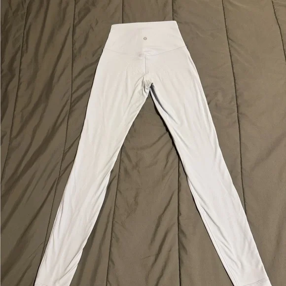 Lululemon Pastel Blue High-Rise Leggings - Picture 6 of 8